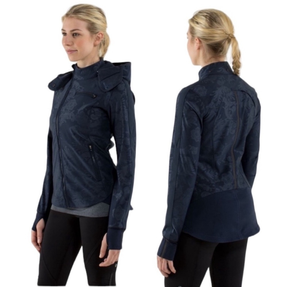 Women's LULULEMON KEEP IT UP JACKET LACEOFLAGE EMBOSSED INKWELL ACTIVE 12 HOODIE
